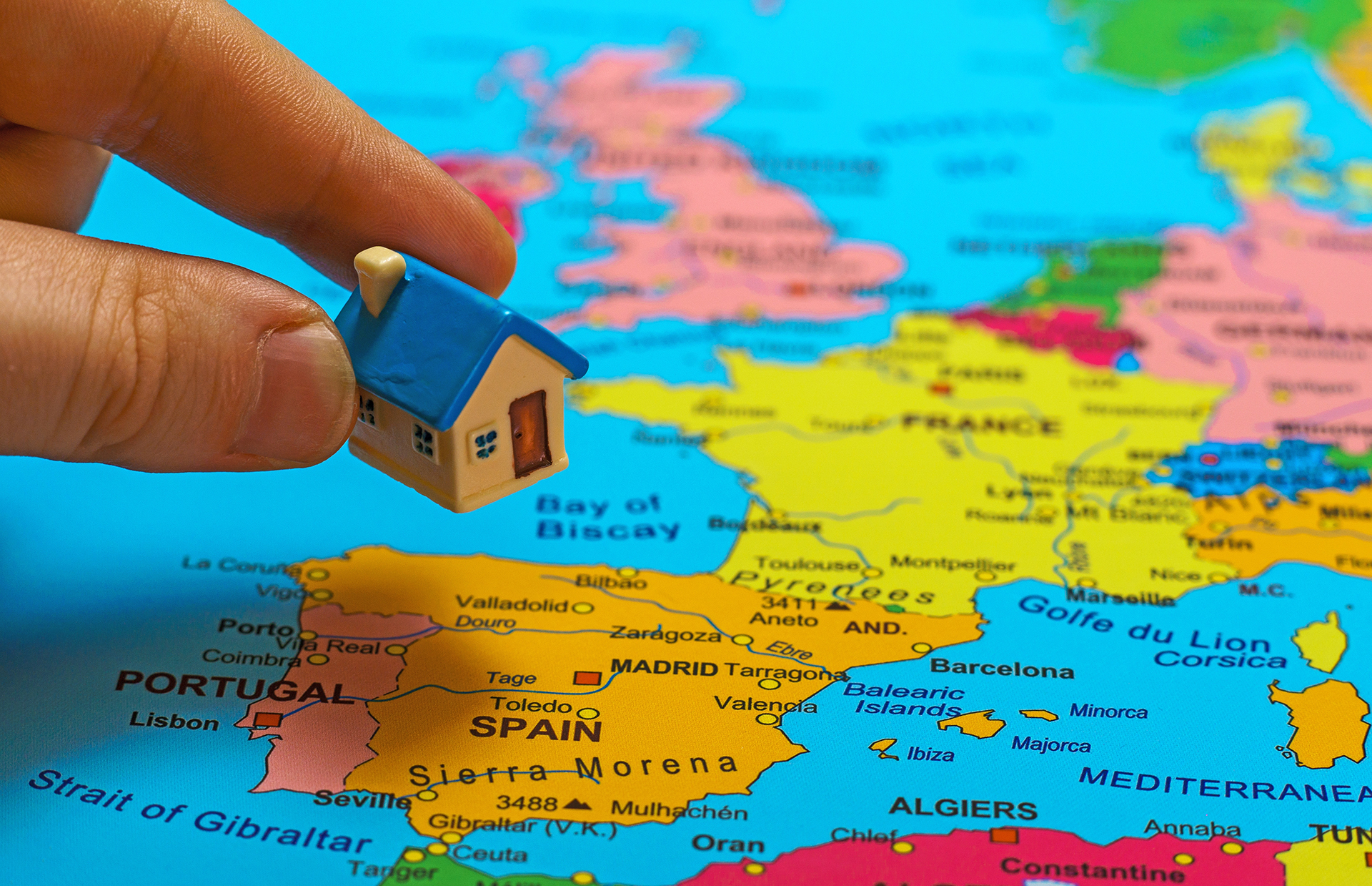 Complete Guide For Latin American Citizens Emigrating To Spain - Corral ...